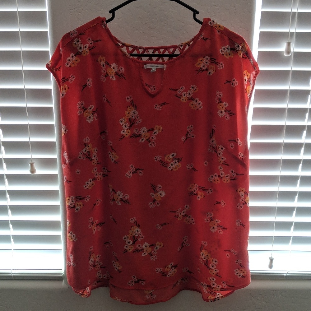 ❇️Maurices - Orange & Floral Sleeveless Blouse❇️